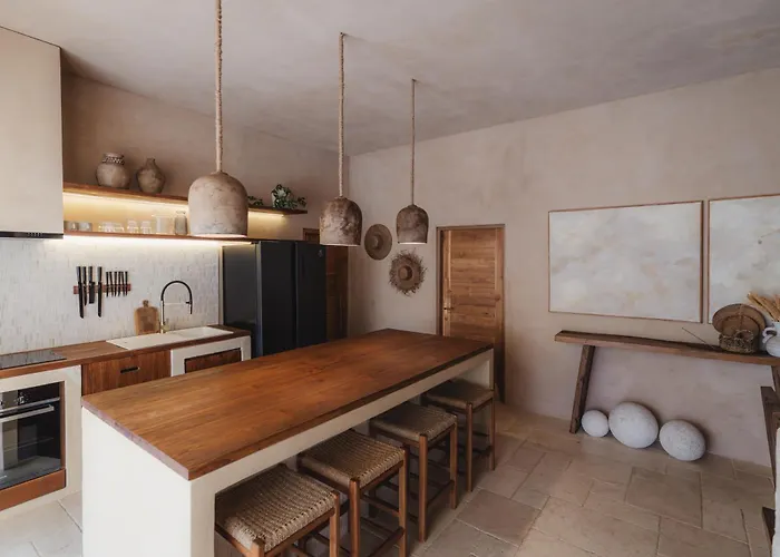 3Br Villa Bohemian Elegance, 2Mins To Ulu Beach * أُلُواتو